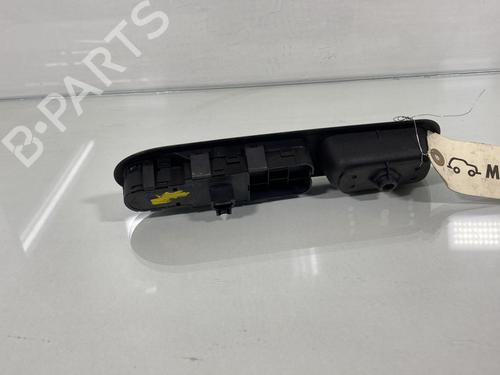 Used Left front window switch Left front window switch PEUGEOT 407 (6D_) [2004-2011] 20007939 20007939