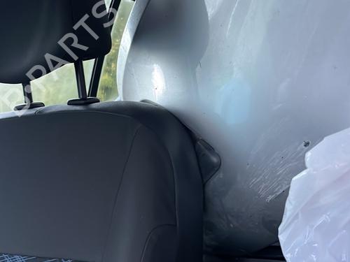 Used Parts RENAULT CLIO III (BR0/1, CR0/1) 1.5 dCi (BR17, CR17) (86 hp) 4376891