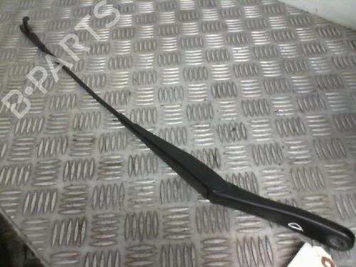Used Front windshield wiper arm OPEL ASTRA H (A04) 1.7 CDTI (L48) (80 hp) 20182431