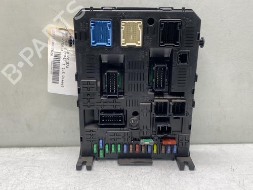 Used Fuse box PEUGEOT PARTNER Tepee 1.6 HDi (112 hp) 31831360
