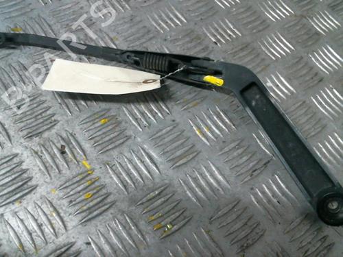 Used Rear windshield wiper arm NISSAN X-TRAIL I (T30) 2.2 Di 4x4 (114 hp) 20026445