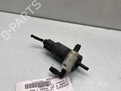 Used Washer pump Washer pump 30412592 30412592