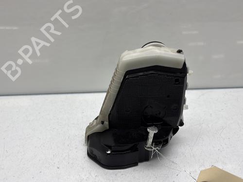 Used Rear right lock TOYOTA YARIS (_P13_) 1.3 (NSP130_, NSP130) (99 hp) 30822160