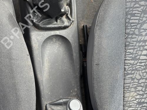 Right headlight OPEL CORSA C (X01) 1.0 (F08, F68) | BP29939572C29