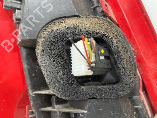 Used Right taillight Right taillight PEUGEOT 107 (PM_, PN_) 1.0 (68 hp) 35896448 35896448
