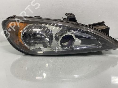 Used Right headlight NISSAN PRIMERA (P11) [1996-2001]  19984393