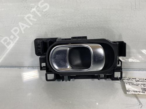 Used Front left interior door handle Front left interior door handle CITROËN C3 III (SX) 1.2 VTi 82 (82 hp) 20021502 20021502