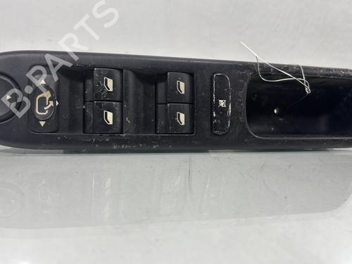 Used Left front window switch Left front window switch PEUGEOT 307 CC (3B) 2.0 16V (136 hp) 29939089 29939089