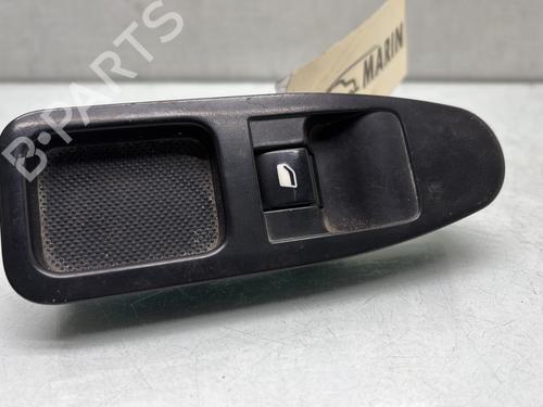 Used Right front window switch PEUGEOT EXPERT Van (VF3A_, VF3U_, VF3X_) 1.6 HDi 90 16V (90 hp) 28705002