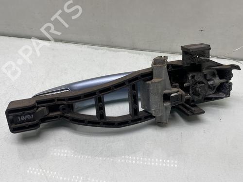 front-right-exterior-door-handle-ford-focus-c-max-dm2-2003-2004-2005-2006-2007-31379473 main image