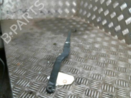 Used Front windshield wiper arm ROVER 200 II Convertible (XW) 214 1.4i 16V (103 hp) 19982884