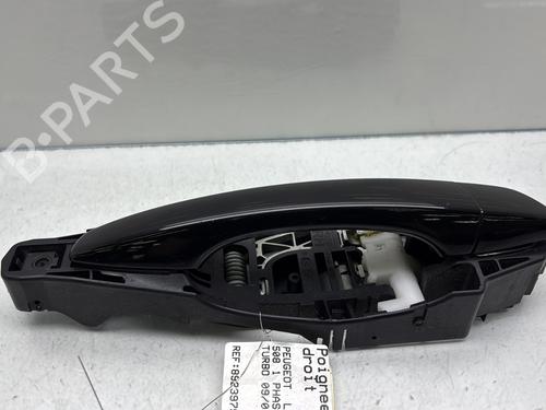 Used Rear right exterior door handle PEUGEOT 508 I (8D_) 2.0 HDi (140 hp) 27610077