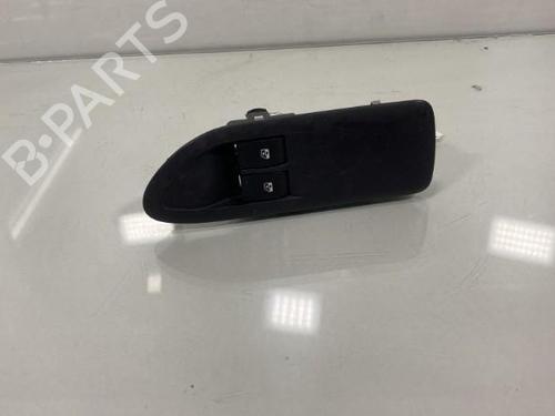 Used Left front window switch RENAULT LAGUNA II (BG0/1_) [2001-2007]  19960015
