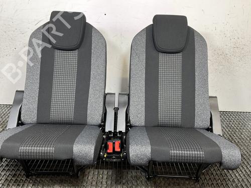 Sæde bagtil (3. række) PEUGEOT 5008 II (MC_, MJ_, MR_, M4_) 1.5 BlueHDi 130 (MCYHZJ, MCYHZR, MCYHZX) (131 hp) 30100900
