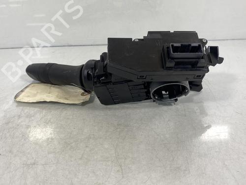 switch-suzuki-swift-v-az-3721074pe2-2017-20025565 main image