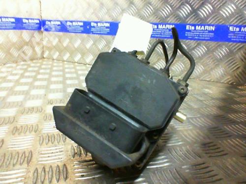 Used ABS pump FORD MONDEO III (B5Y) [2000-2007]  20035211