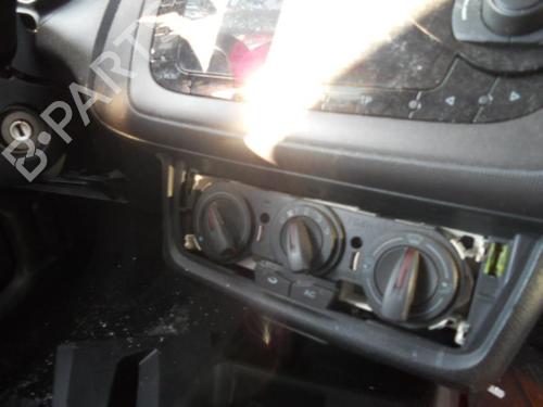 Radio SEAT IBIZA IV (6J5, 6P1) 1.6 TDI | BP20019430E6 