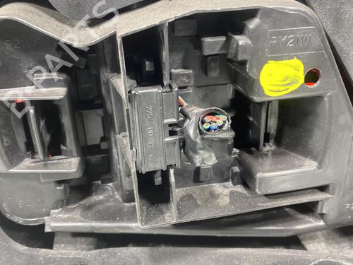 Used Left taillight Left taillight ROVER 200 II Hatchback (XW) 214 GSi/Si (103 hp) 20010552 20010552