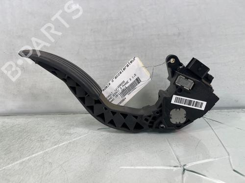 Pedale Pedale RENAULT SCÉNIC III (JZ0/1_) 1.5 dCi (110 hp) 37452303 37452303