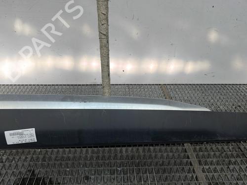 Used Door moulding trim PEUGEOT 2008 II (UD_, US_, UY_, UJ_, UR_, UC_) 1.2 PureTech 130 (USHNS, URHNS) (130 hp) 27300576