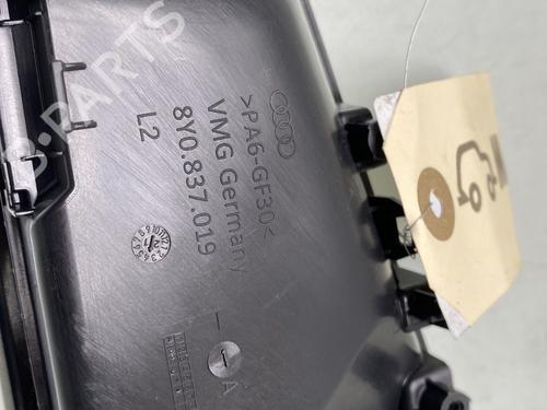 rear-left-interior-door-handle-audi-a3-sportback-8ya-8yf-2019-31887218 main image