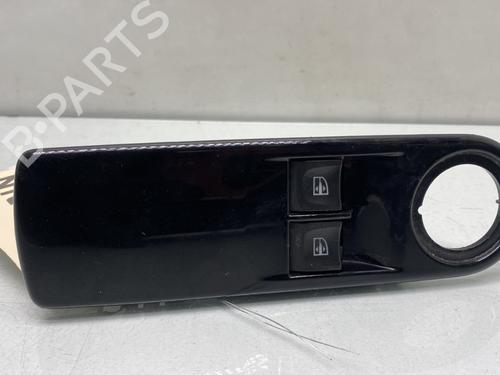 Used Left front window switch RENAULT CLIO IV (BH_) 1.5 dCi 75 (75 hp) 30535766