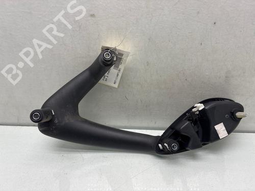 Used Front left interior door handle Front left interior door handle 38077911 38077911