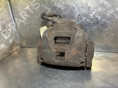 Used Right front brake caliper Right front brake caliper 37997979 37997979