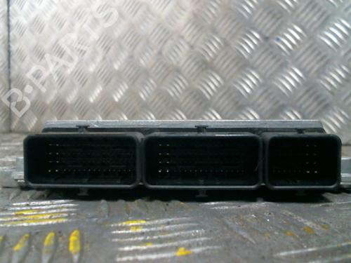 Used Engine control unit (ECU) Engine control unit (ECU) RENAULT CAPTUR I (J5_, H5_) 0.9 TCe 90 (90 hp) 19997397 19997397