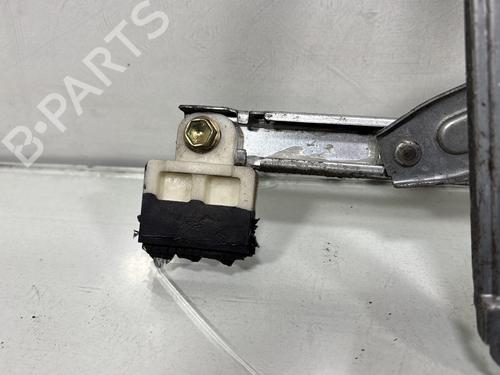 Front right window mechanism TOYOTA YARIS (_P1_) 1.3 (NCP10, SCP12_) | BP30148372C23