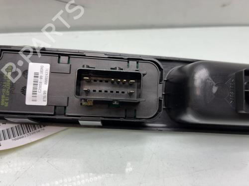 Used Left front window switch Left front window switch PEUGEOT 207 (WA_, WC_) 1.4 HDi (68 hp) 39753443 39753443