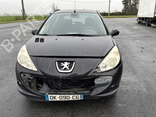 Left taillight PEUGEOT 206+ (2L_, 2M_) 1.4 HDi eco 70 | BP28279495C34 