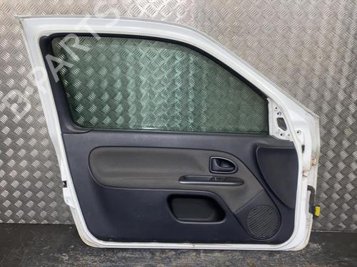 Used Left front door RENAULT CLIO II (BB_, CB_) 1.5 dCi (B/CB07) (65 hp) 31206116