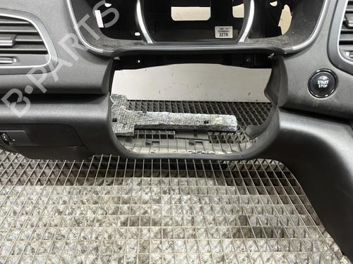Dashboard RENAULT MEGANE IV Hatchback (B9A/M/N_) 1.5 dCi 110 (B9A3) | BP29413576C46 