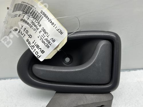Used Front right interior door handle RENAULT TRAFIC II Van (FL) 1.9 dCi 80 (FL0B) (82 hp) 26495740
