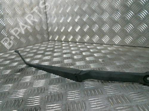 Used Front windshield wiper arm MAZDA 6 Hatchback (GG) [2002-2008]  20014620