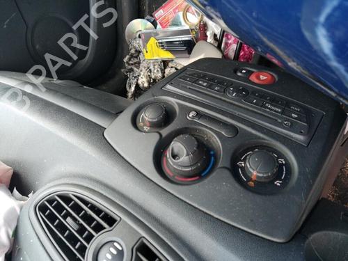 Fuse box RENAULT CLIO III (BR0/1, CR0/1) 1.5 dCi (C/BR0G, C/BR1G) | BP23765883E1  - Image 29