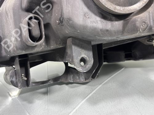 Right headlight RENAULT SCÉNIC II (JM0/1_) 1.5 dCi (JM1E, JM16) | BP29939287C29