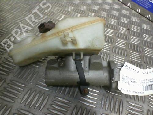 Used Brake master cylinder CITROËN BERLINGO / BERLINGO FIRST Box Body/MPV (M_) 1.1 i (MAHDZ, MBHDZ, MBHFX) (60 hp) 20019495