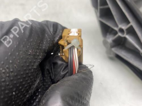 Used Left mirror AUDI A4 B7 (8EC) 3.0 TDI quattro (233 hp) 20010776