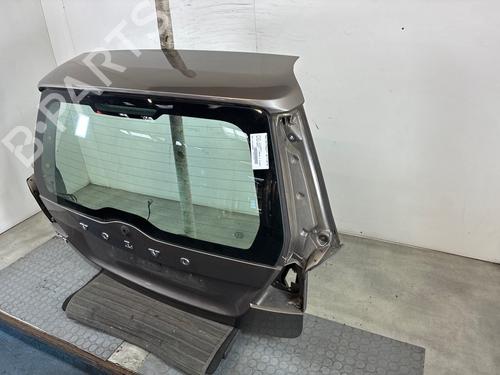 Bakluke CC/Kombi-Kupé Bakluke CC/Kombi-Kupé VOLVO V70 III (135) 2.0 D (136 hp) 39902251 39902251