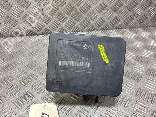 Used ABS pump ABS pump CITROËN C3 Picasso (SH_) 1.6 HDi 110 (112 hp) 39983696 39983696