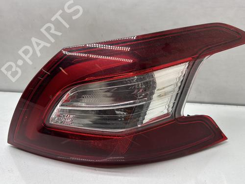 Used Right taillight PEUGEOT 308 II (LB_, LP_, LW_, LH_, L3_) 1.6 HDi / BlueHDi 115 (115 hp) 27275907