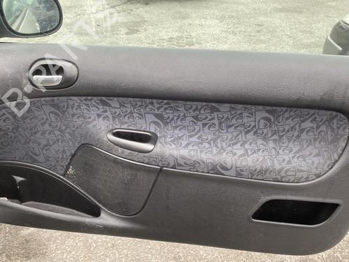 Electronic module PEUGEOT 206 CC (2D) 1.6 HDi 110 | BP24198251M83  - Image 10