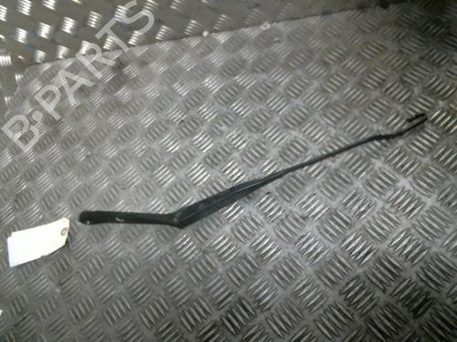 Used Front windshield wiper arm NISSAN MICRA II (K11) 1.0 i 16V (54 hp) 19981582