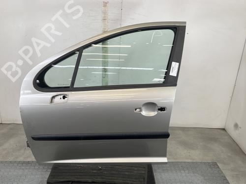 Used Left front door PEUGEOT 207 (WA_, WC_) 1.4 (73 hp) 27611384