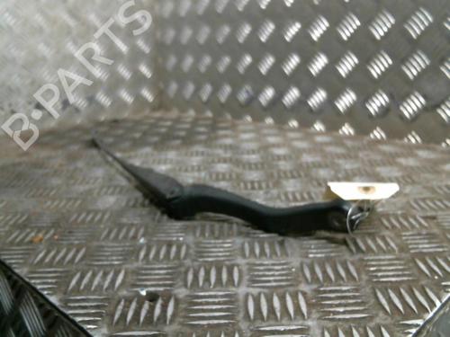 Used Front windshield wiper arm OPEL CORSA D (S07) 1.3 CDTI (L08, L68) (75 hp) 19982933