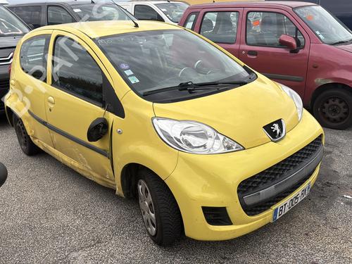 Brugte PEUGEOT 107 (PM_, PN_) 1.0 (68 hp) 4373360