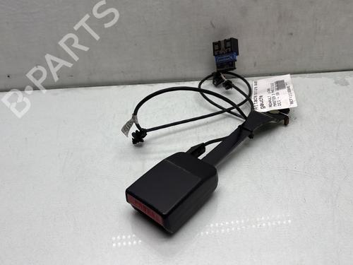 Used Seat buckle RENAULT MASTER III Van (FV) 2.3 dCi 135 FWD (FV0N, FV08, FV06, FV00, FV1S) (136 hp) 28680436