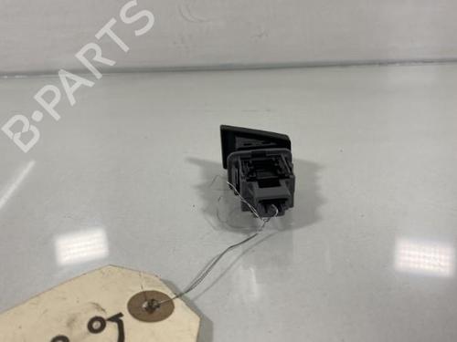 Used Warning switch Warning switch TOYOTA VERSO (_R2_) 1.6 D4-D (WAR20_) (112 hp) 19953352 19953352